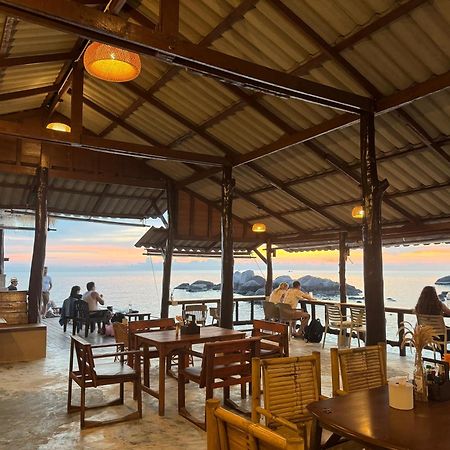 Char Bungalows Ko Tao Bagian luar foto