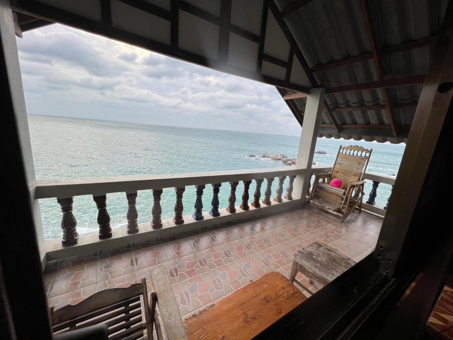 Char Bungalows Ko Tao Bagian luar foto