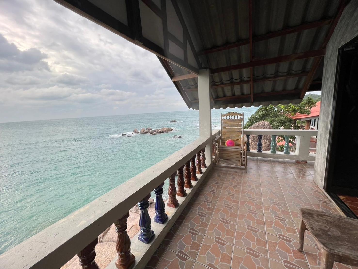 Char Bungalows Ko Tao Bagian luar foto