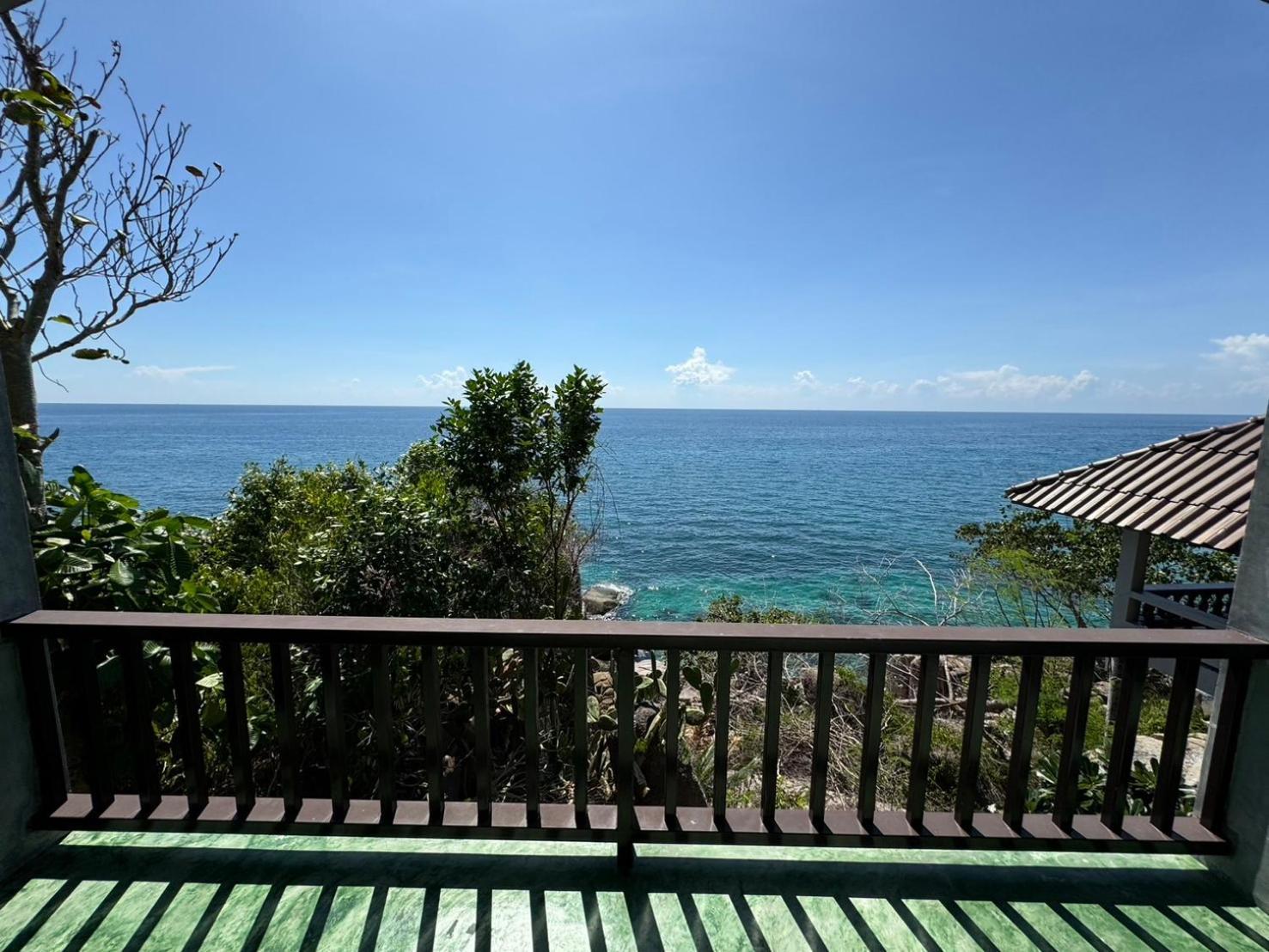 Char Bungalows Ko Tao Bagian luar foto