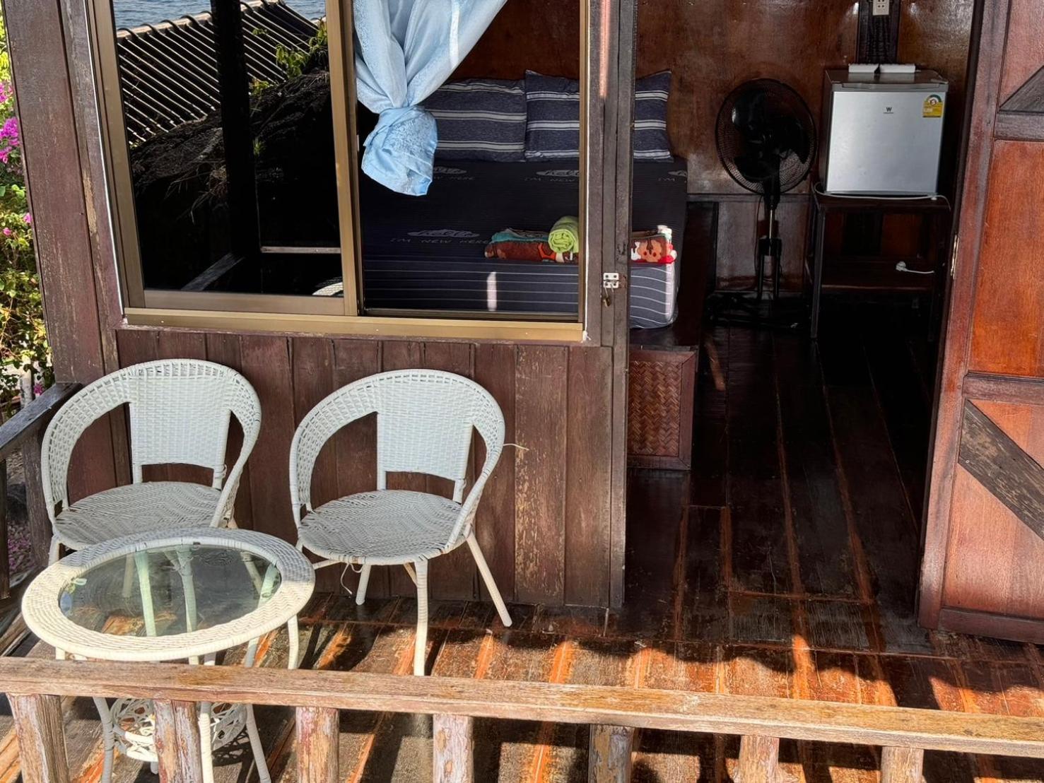 Char Bungalows Ko Tao Bagian luar foto