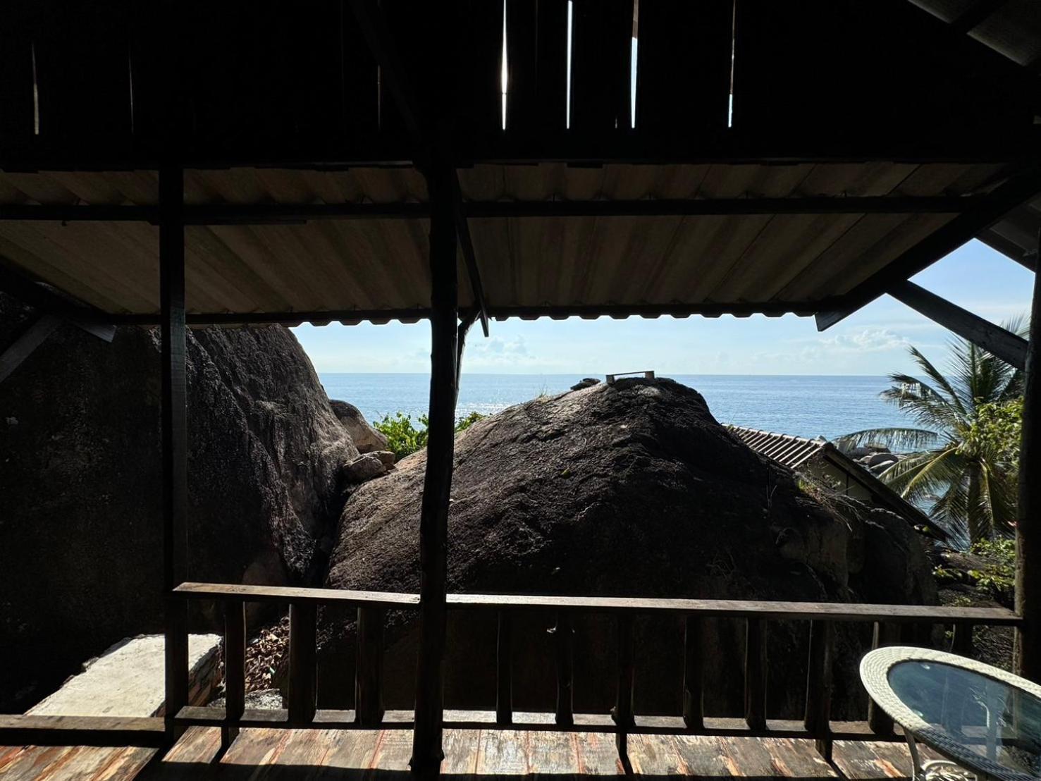 Char Bungalows Ko Tao Bagian luar foto