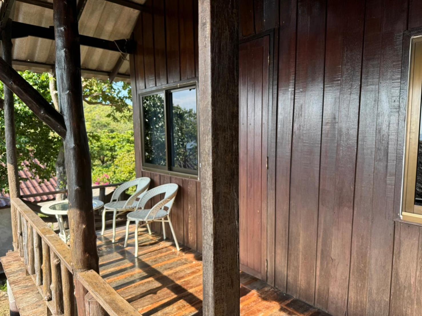 Char Bungalows Ko Tao Bagian luar foto