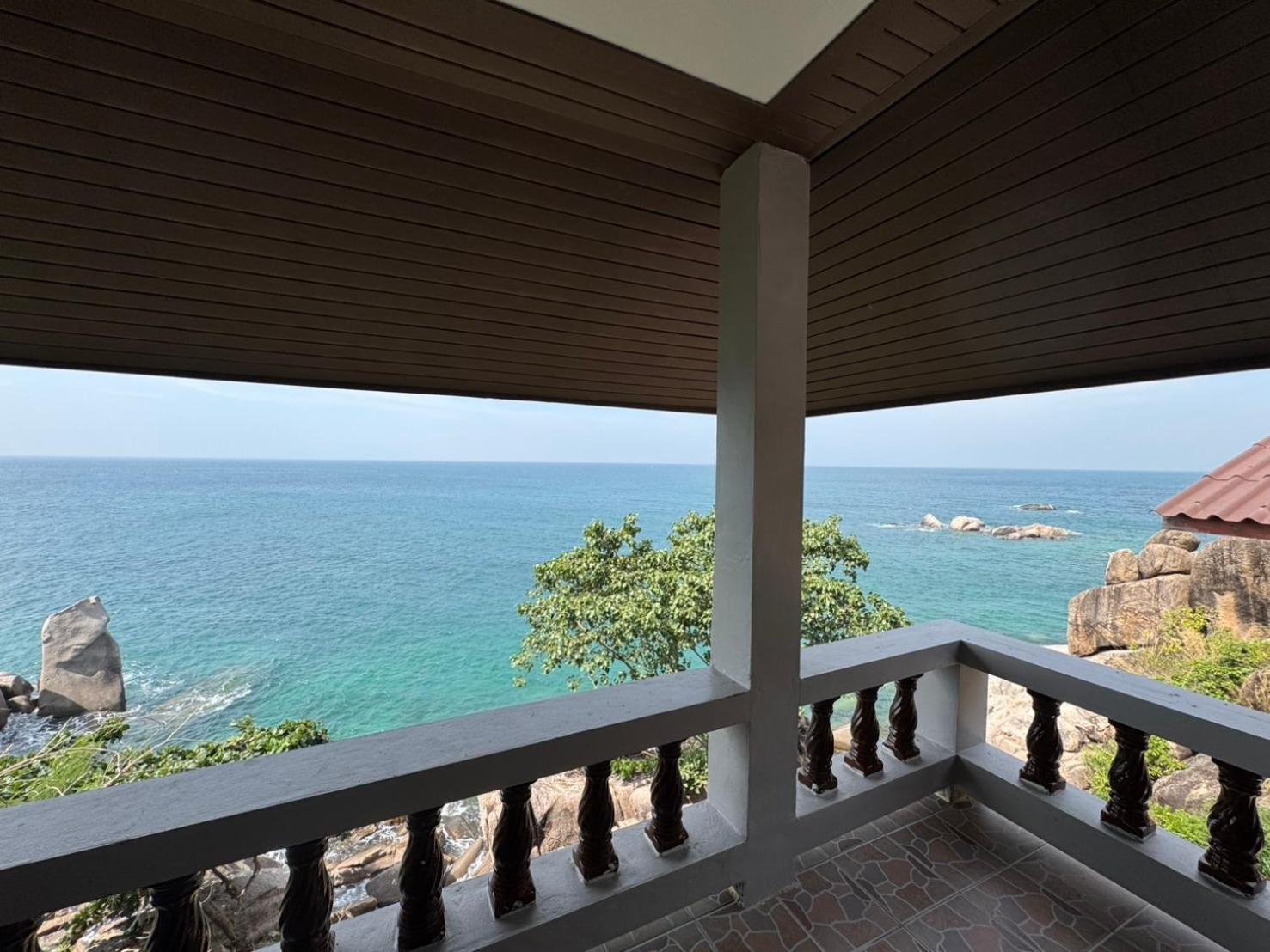 Char Bungalows Ko Tao Bagian luar foto
