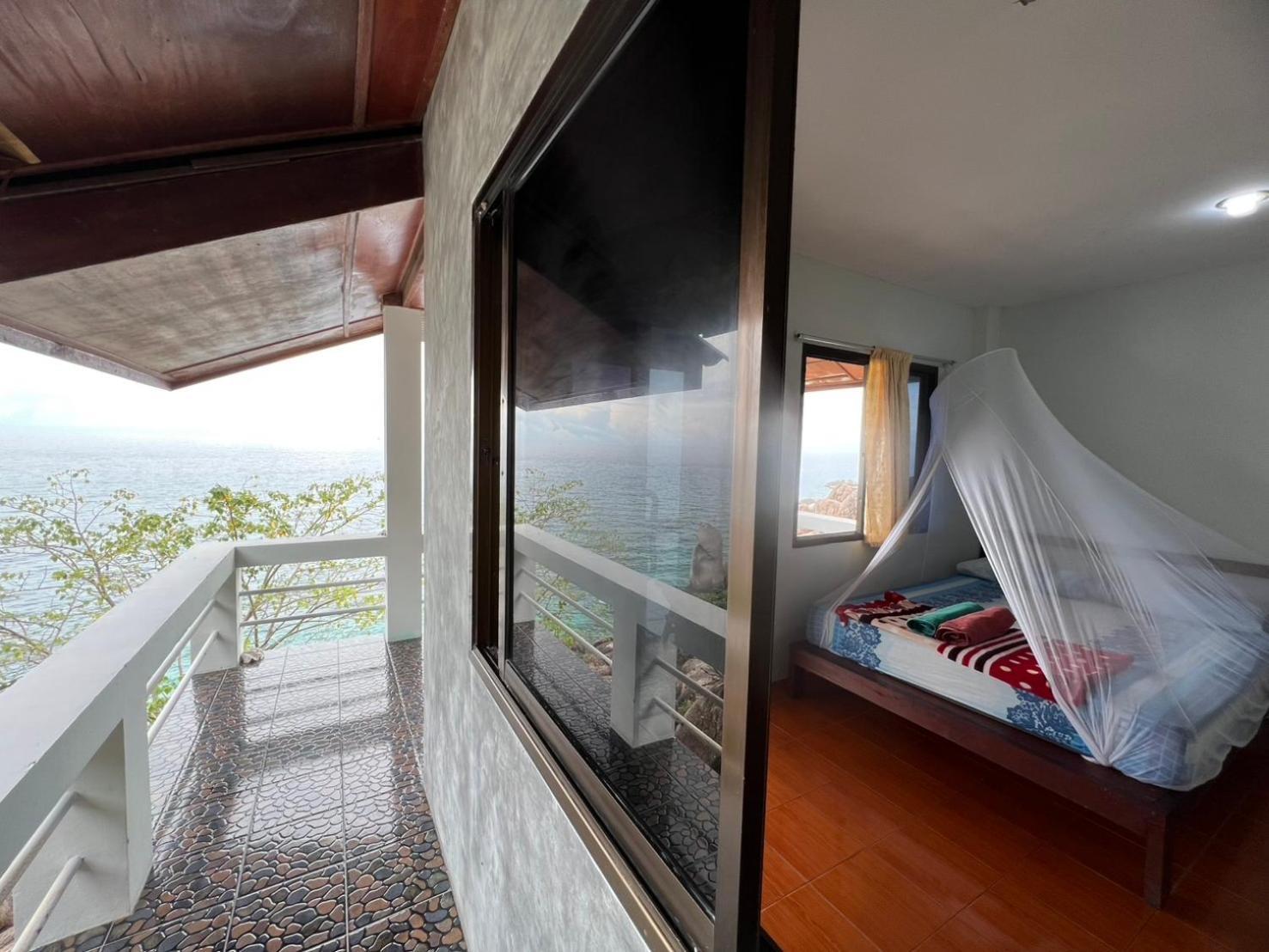 Char Bungalows Ko Tao Bagian luar foto