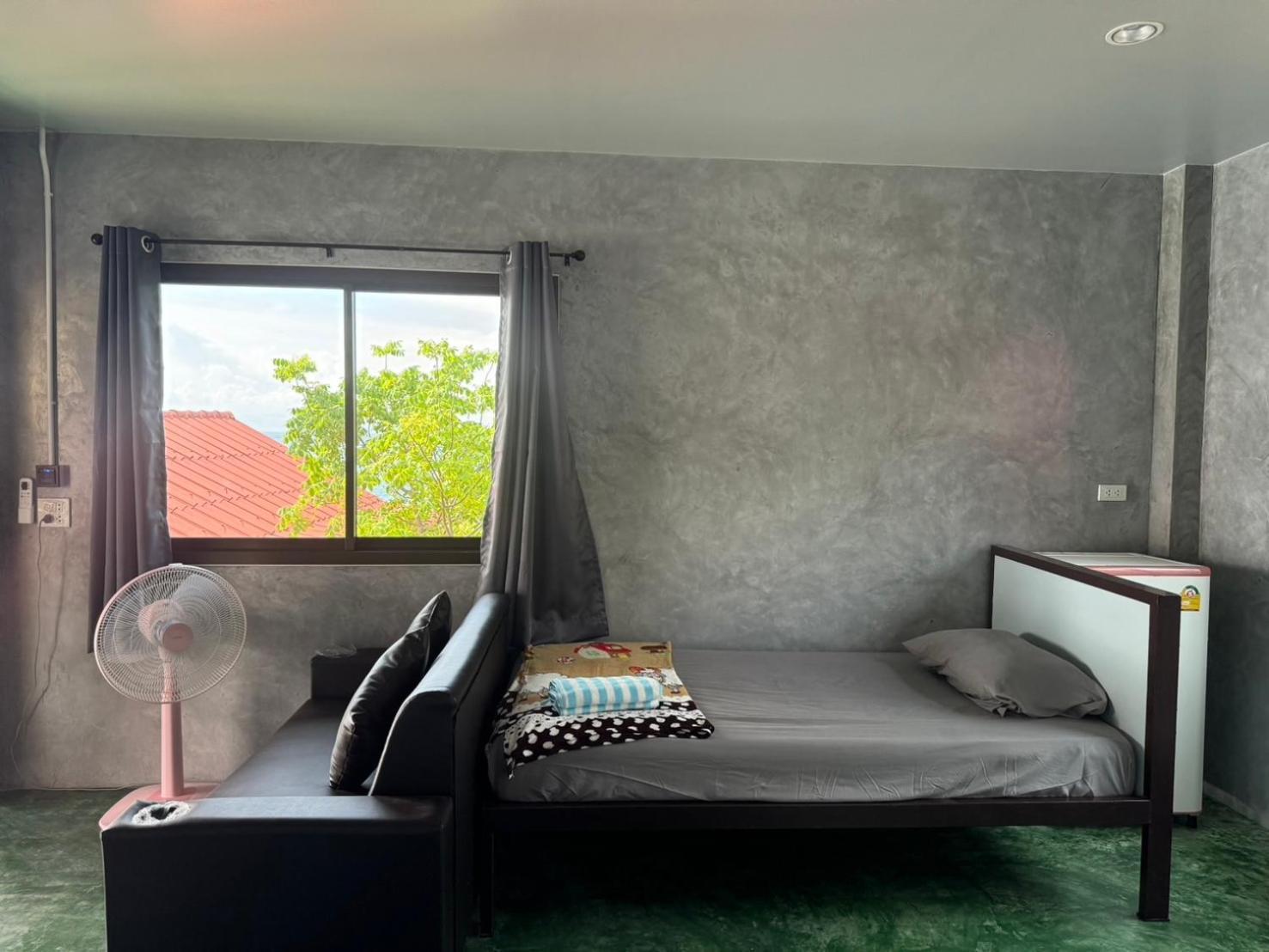 Char Bungalows Ko Tao Bagian luar foto