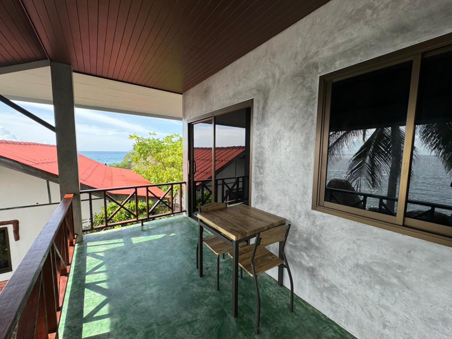 Char Bungalows Ko Tao Bagian luar foto