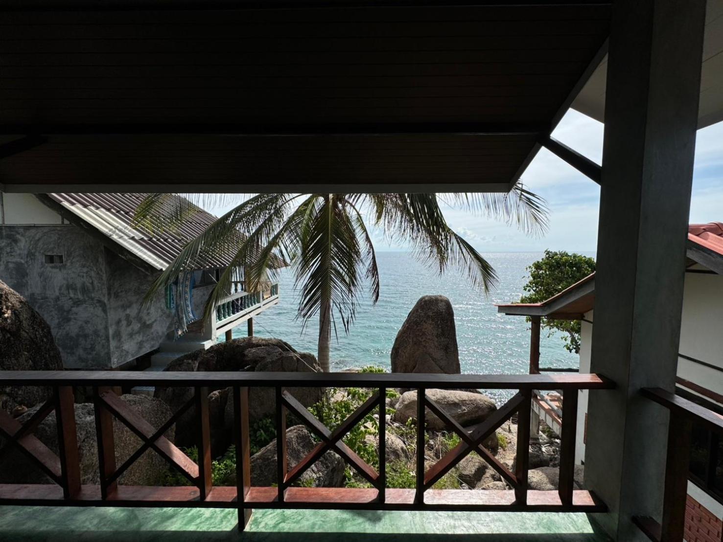 Char Bungalows Ko Tao Bagian luar foto